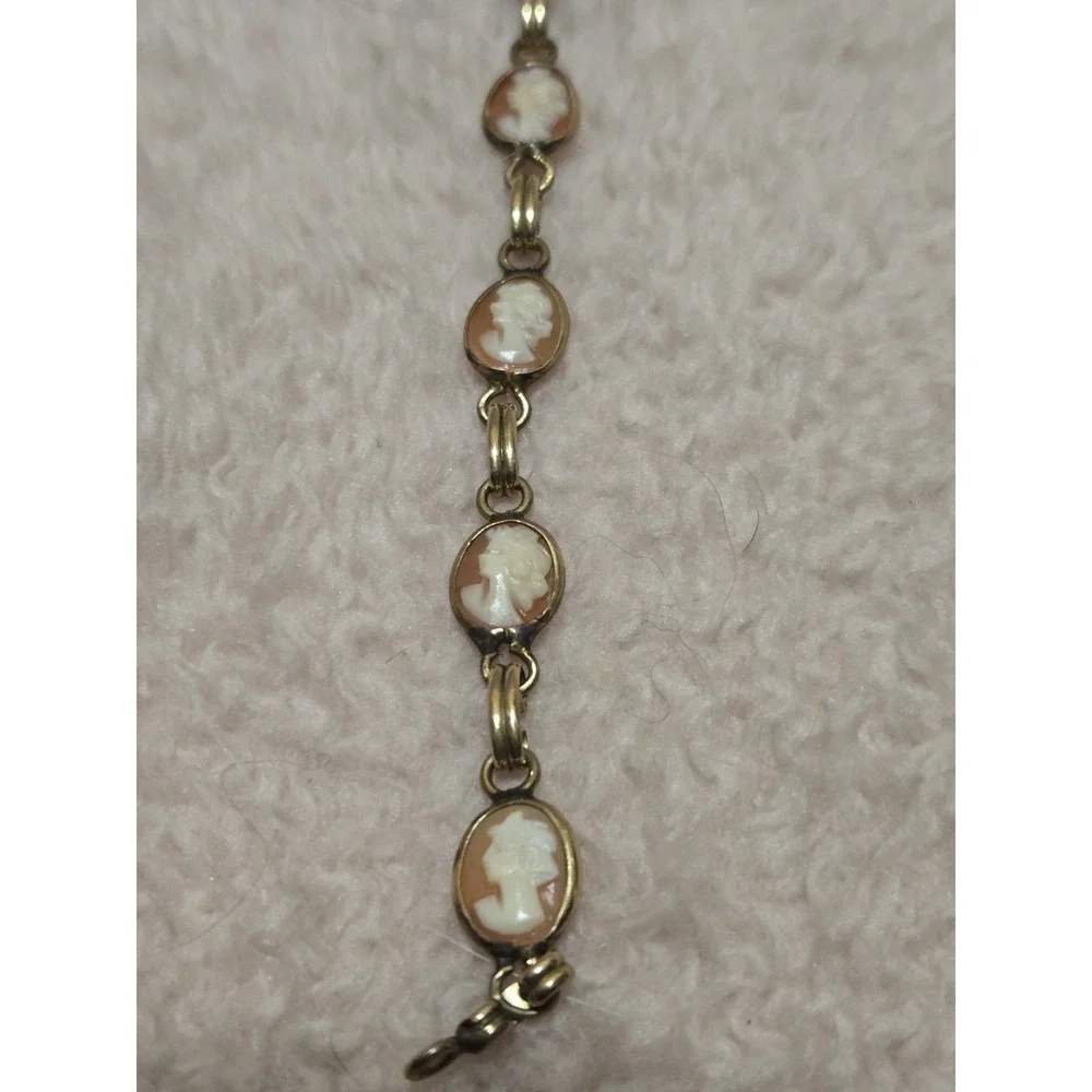 Vintage/Antique‎ 12k Gold Filled Carved Cameo Bracelet - Picture 5 of 10